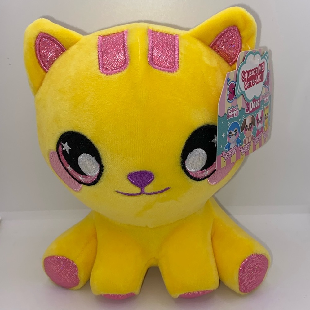 Squeezamals Carol Cat Yellow Squishy Plush Stuffed Animal Toy 6.5”